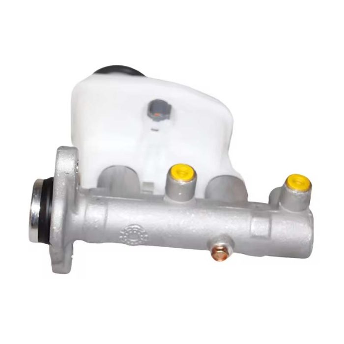 OEM 47201-3D320 Auto Master Brake Cylinder for Toyota Hilux - Image 2